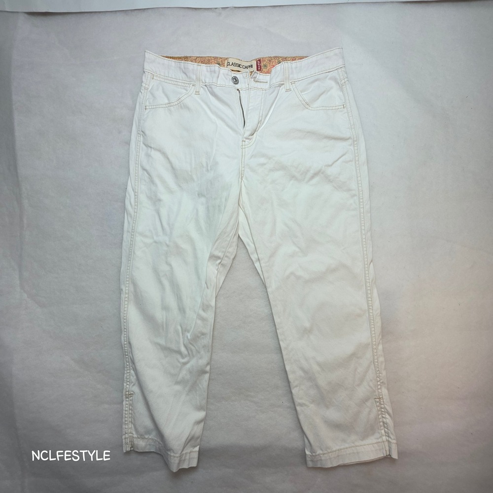 Levis Classic Capri Womens 16 White Denim Pants Floral Waistband Mid Rise Slit